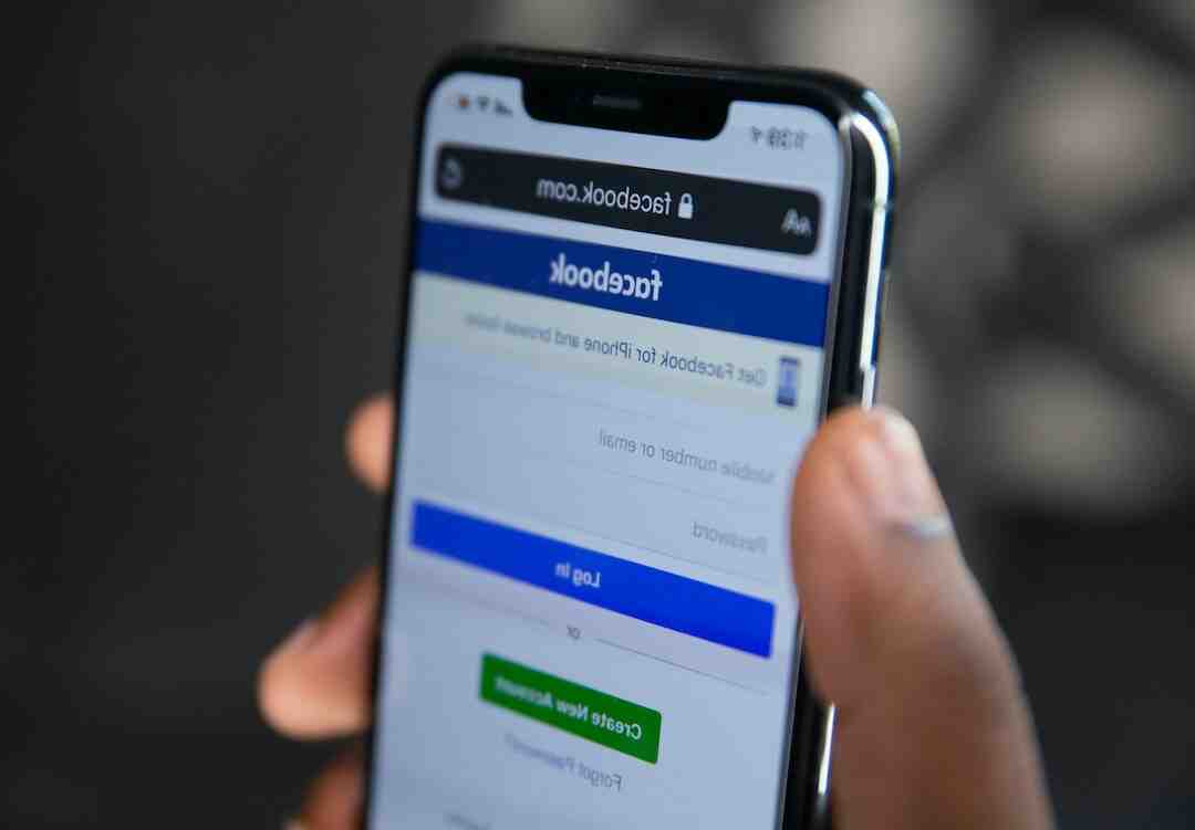Comment installer l'application Facebook sur mon ordinateur ?